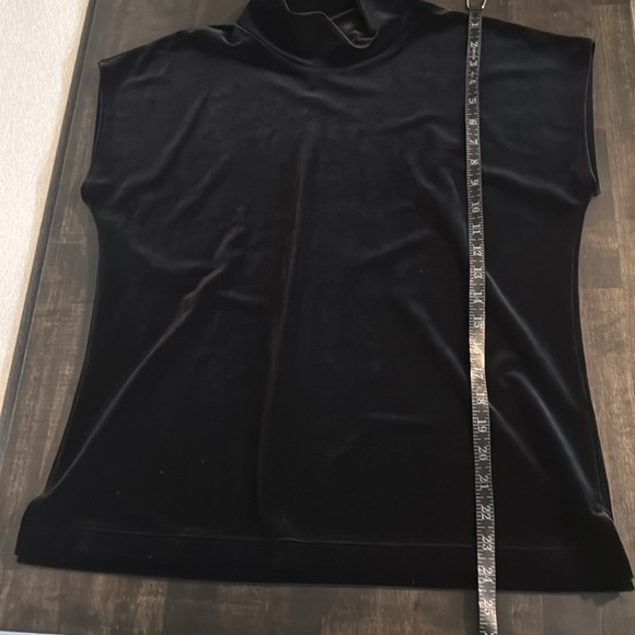 Chicos Black Velvet Mock Neck Blouse Cap Sleeve Size 2 (Large) - Picture 5 of 6